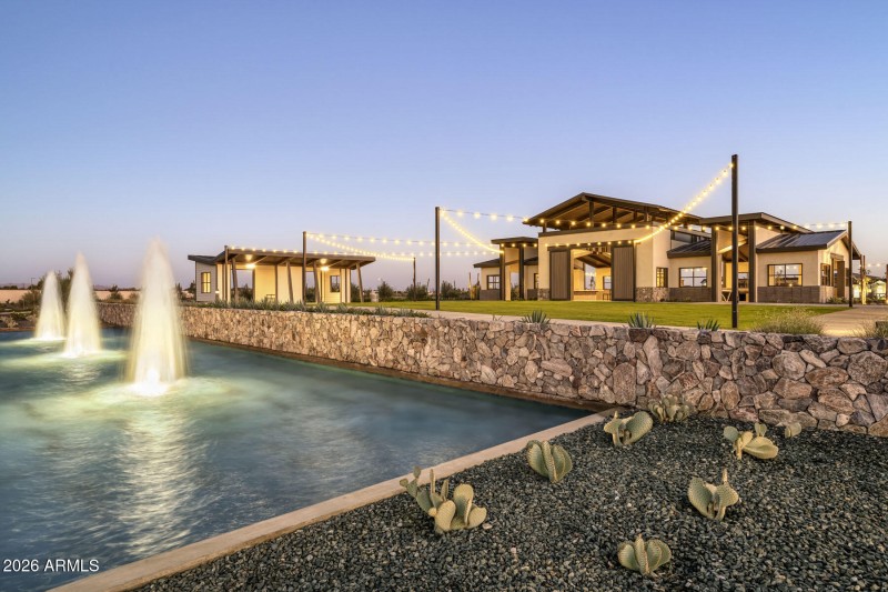 PHX_Soleo_Amenity_Fountain