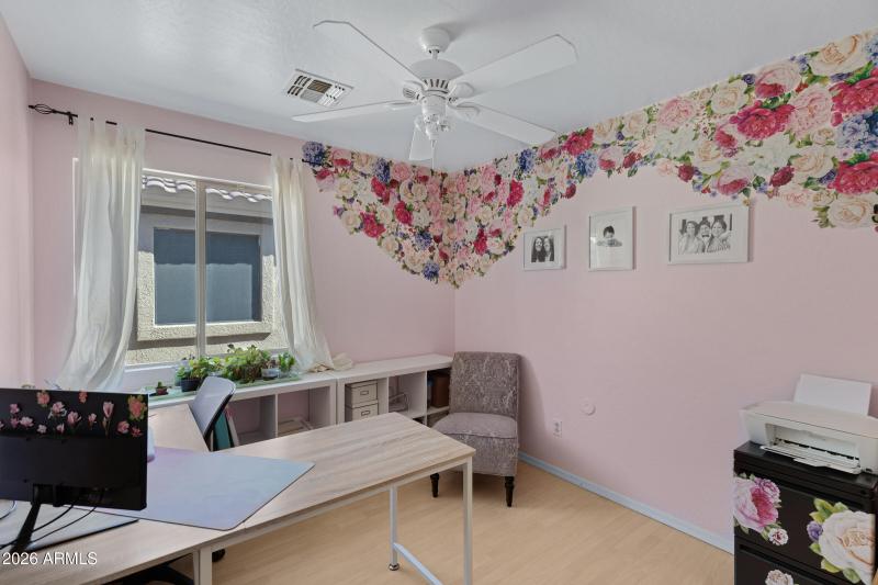 3212 W St Kateri Dr-17