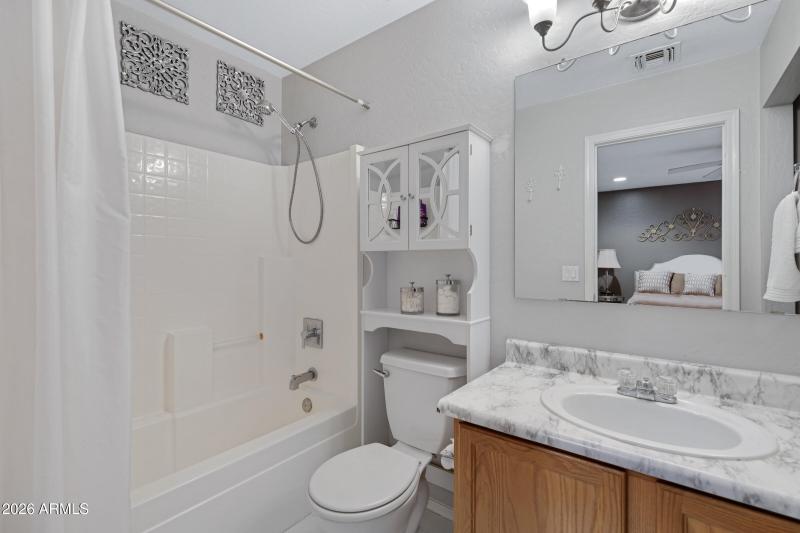 3212 W St Kateri Dr-22