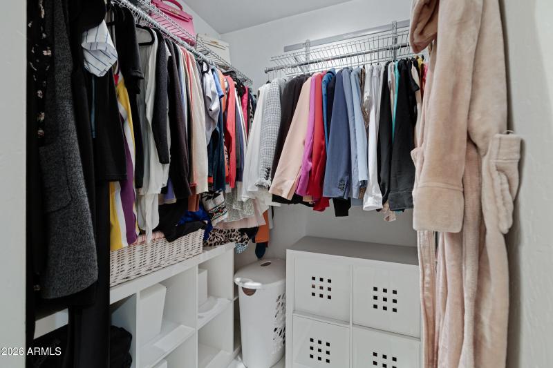 3212 W St Kateri Dr-23