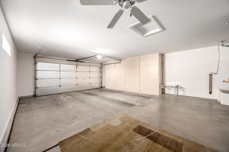 32 Extended 2 car garage