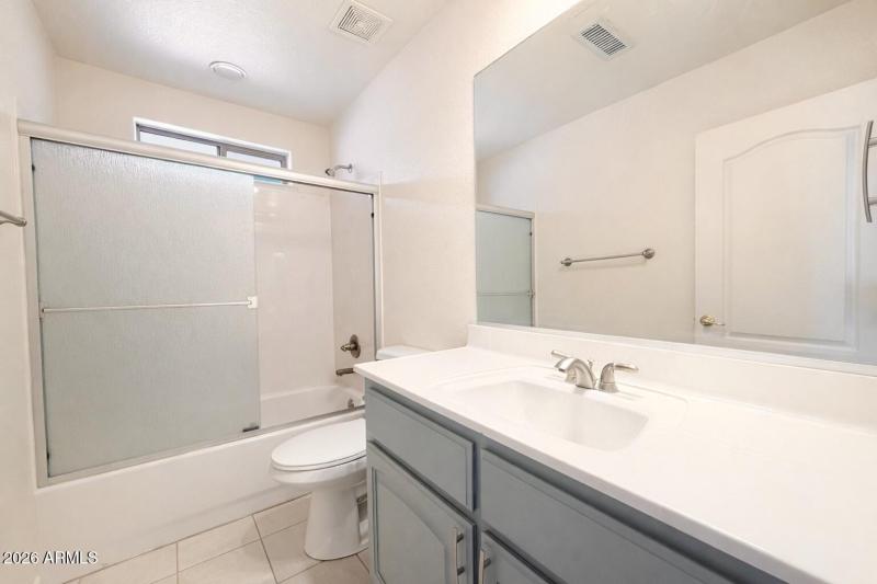 2AC72C09-D3F5-4B96-9A24-F494E9C716EE