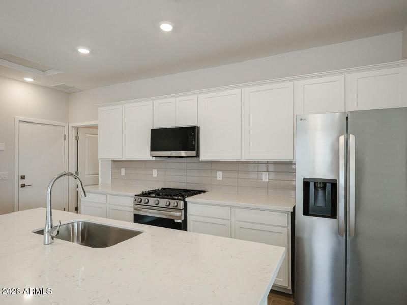 18_New-Home-For-Sale-Maricopa_AZ-LaR-68