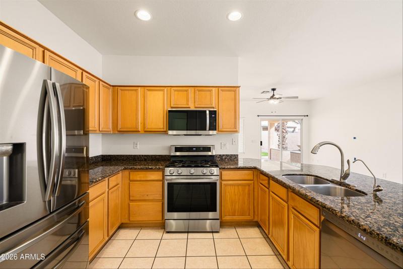 10-898 W Tremaine Ave, Gilbert, AZ, 8523