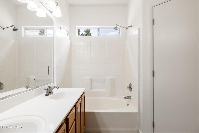 17-898 W Tremaine Ave, Gilbert, AZ, 8523