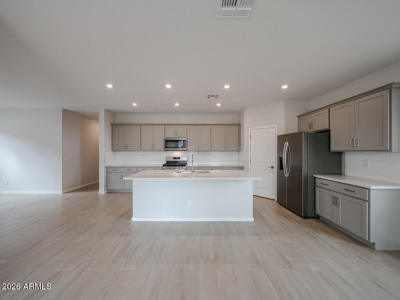 10_Rancho-Vista_New-Homes-for-Sale_Surpr