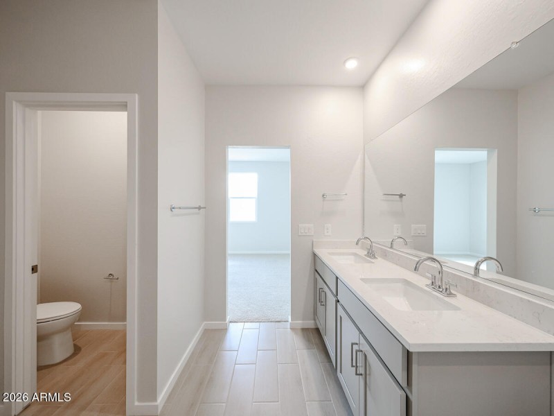 40_Rancho-Vista_New-Homes-for-Sale_Surpr