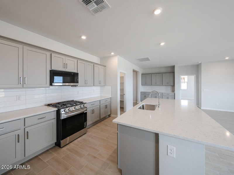 13_Rancho-Vista_by-Century-Communities_A