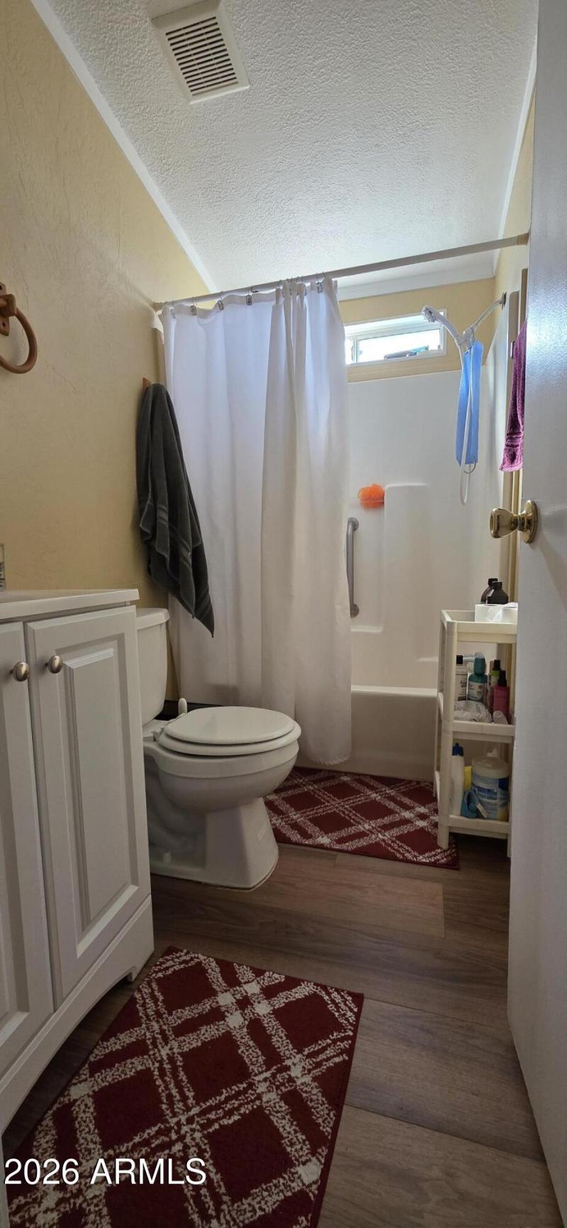 1324 North Saddleback Circle