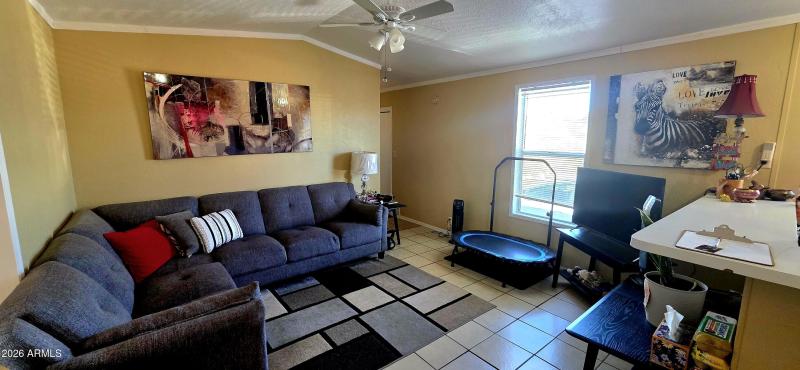 1324 North Saddleback Circle