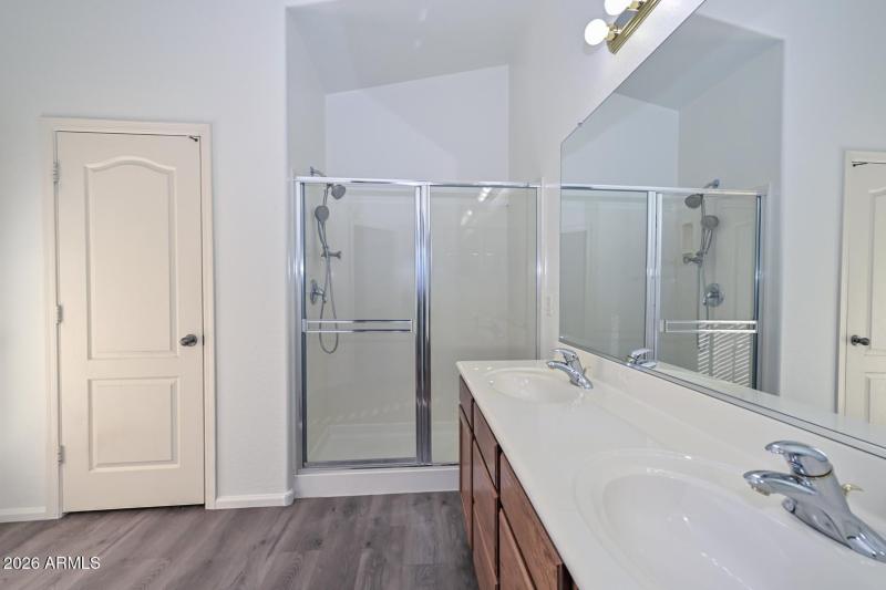 Primary Bath-Shower (4)