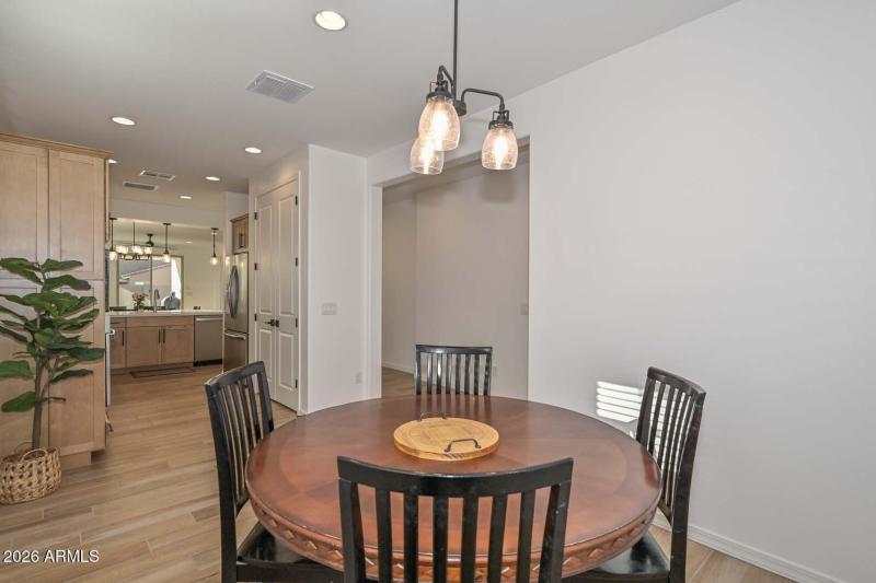 Breakfast Room-Kitchen2