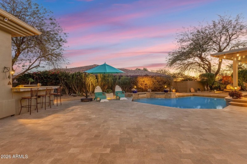 058_Poolside Entertaining