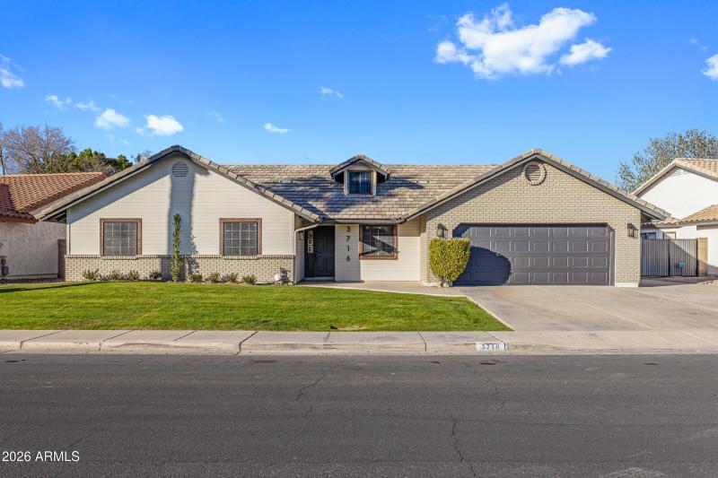 3716 E Dartmouth St-1