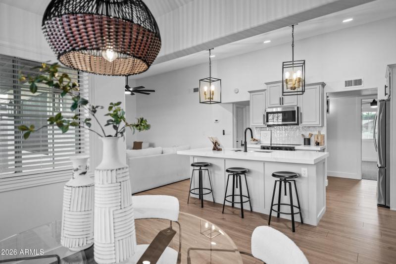 3716 E Dartmouth St-18