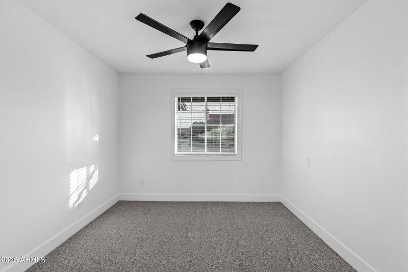 3716 E Dartmouth St-22