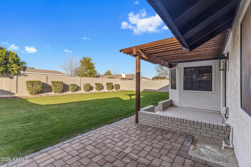 3716 E Dartmouth St-40