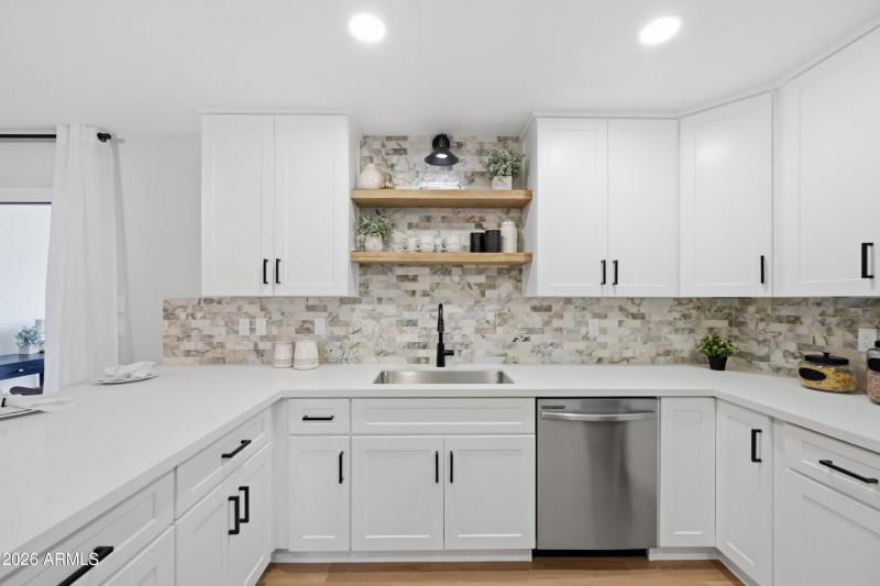 Marble backsplash highlighted