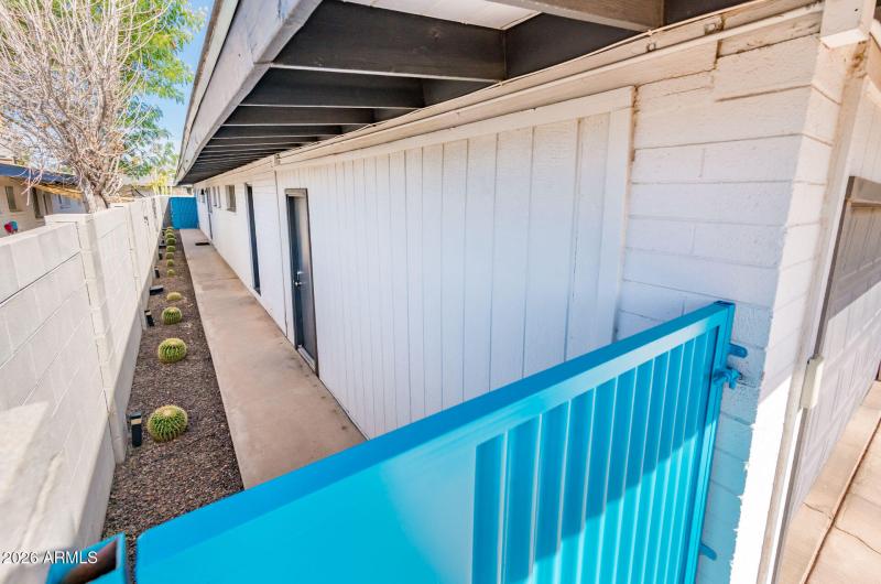 Storage Closets/Laundry