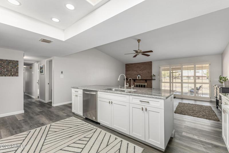 Spacious kitchen into sitting area
