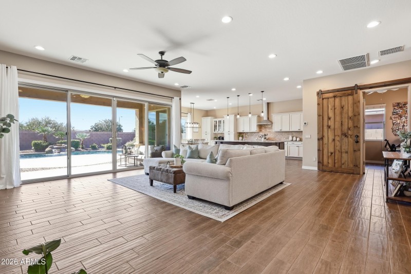 Beautiful Great room