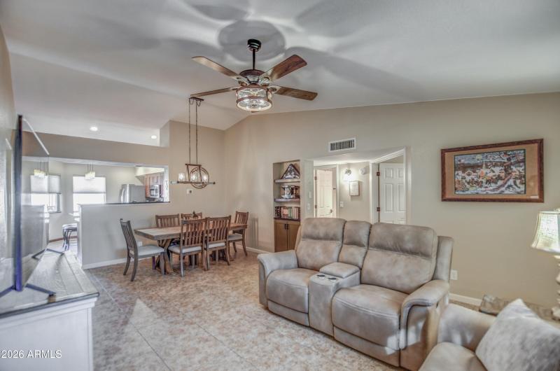 Dining Living New Light / Fan