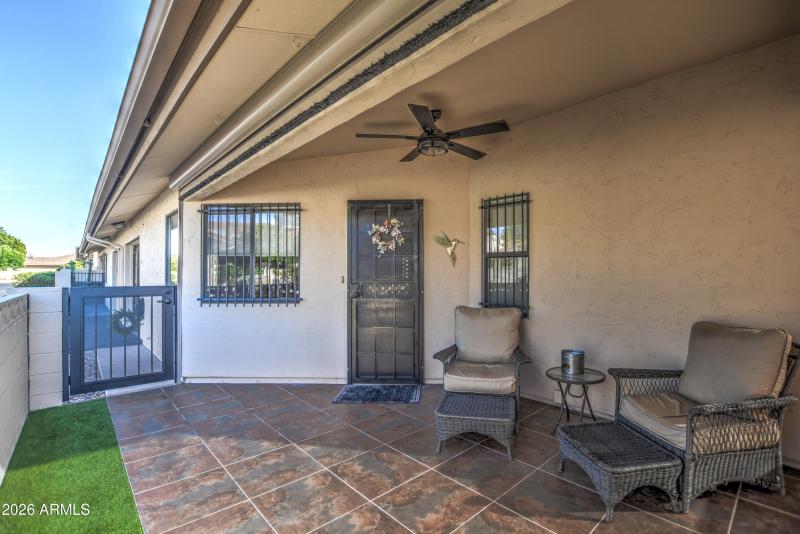 Patio with ceiling fan
