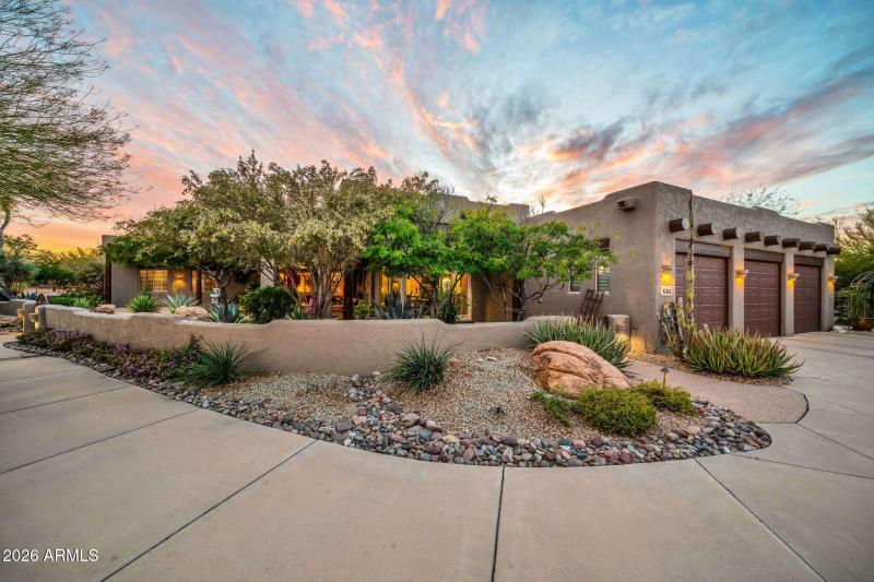 Oversized 3 car garage