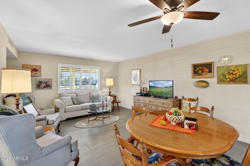 5-web-or-mls-03W Peoria Ave