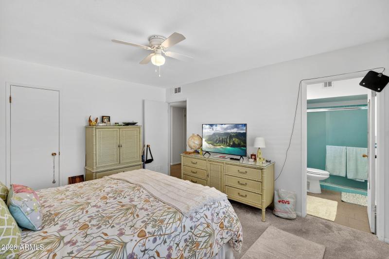 16-web-or-mls-14W Peoria Ave