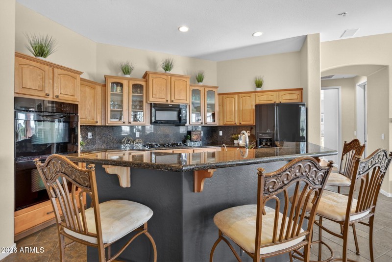 16-web-or-mls-60E Geronimo Rd