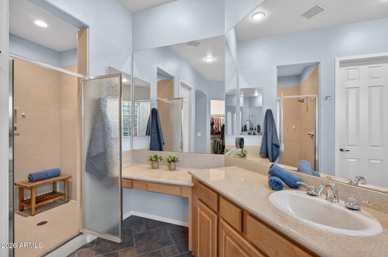 31-web-or-mls-53E Geronimo Rd