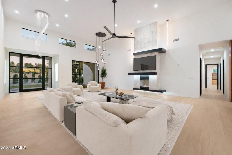 Virtually Staged 3.png 2