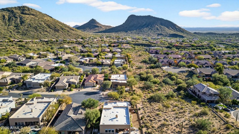 83-web-or-mls-23E Geronimo Rd