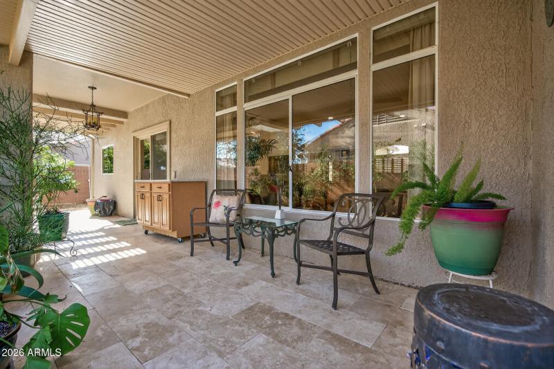 Lovely outdoor space