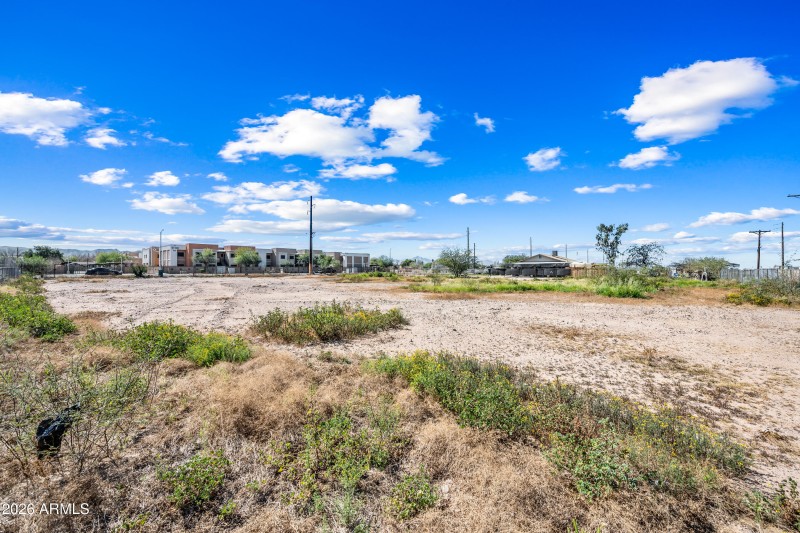 11-756-764WB-ocupix-