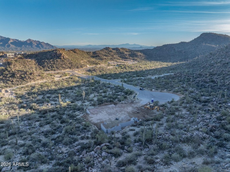 Sweeping Mountain Views