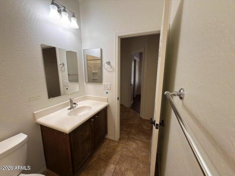 20251017232317583153000000-o