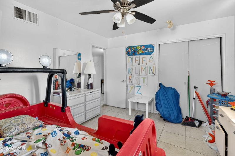 24-web-or-mls-24-W Flower St