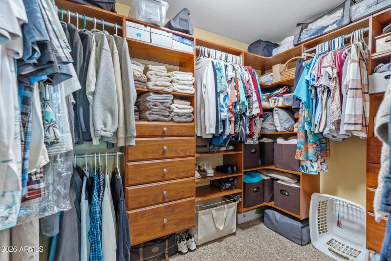 Custom Closet System
