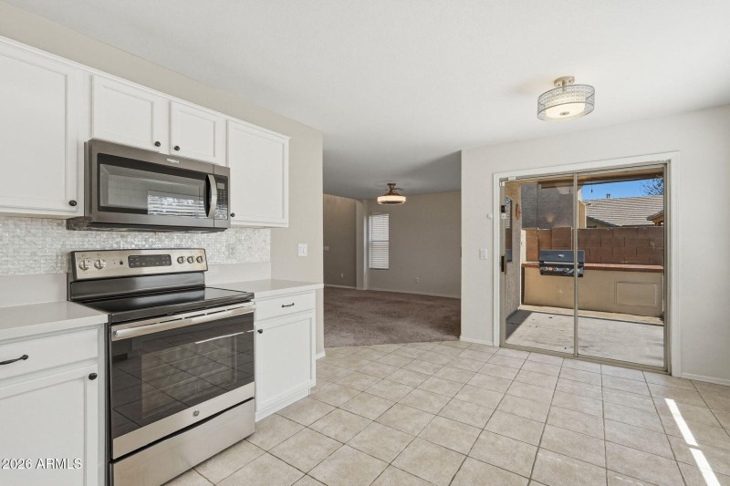 Kitchen | Eating Areas