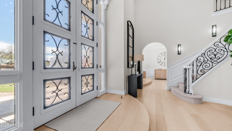 Foyer Dining Room Entry