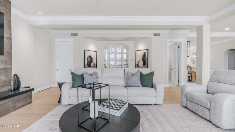 Family Room View To Custom Entry