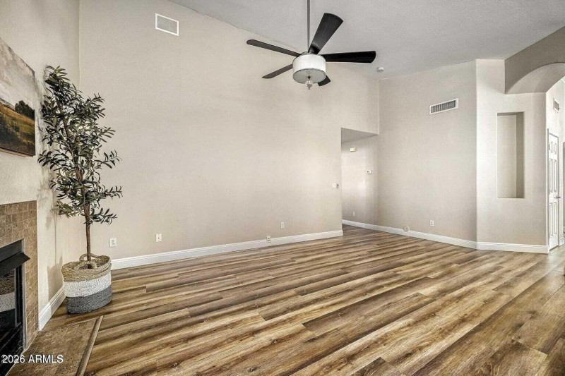 10848 W Louise Dr -- Family Room2.jpg