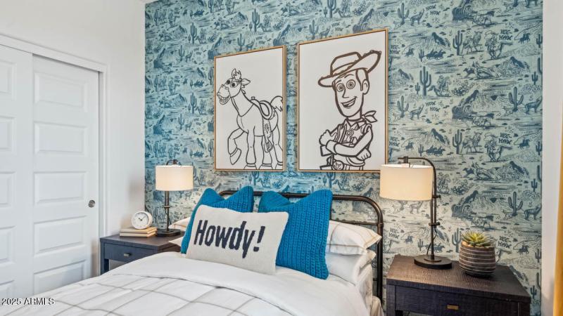 Photo is of model. Packages may vary.