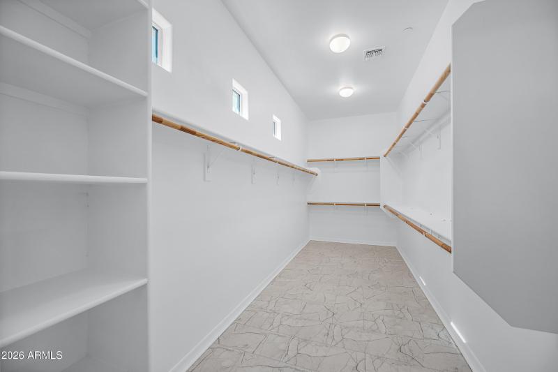 34-2396N156D-ocupix-