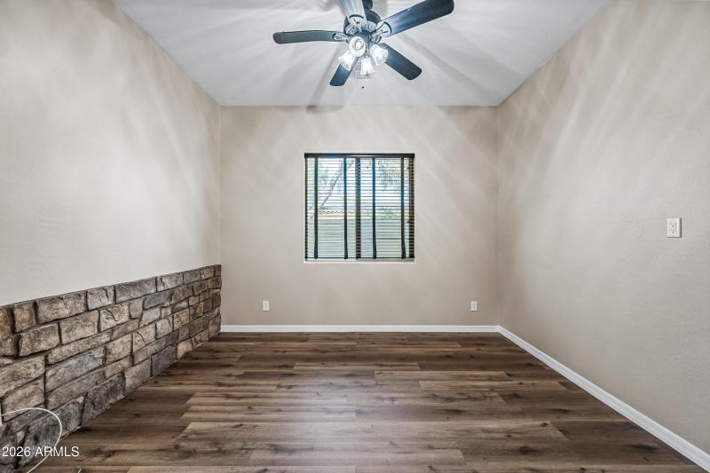 38-2396N156D-ocupix-