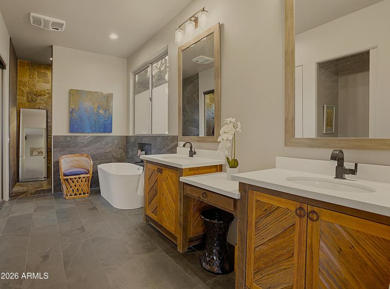 Luxurious Primary Bath