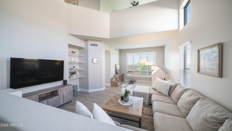 Light and Bright Great Room