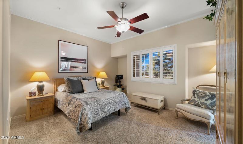 27-web-or-mls-Primary Bedroom2